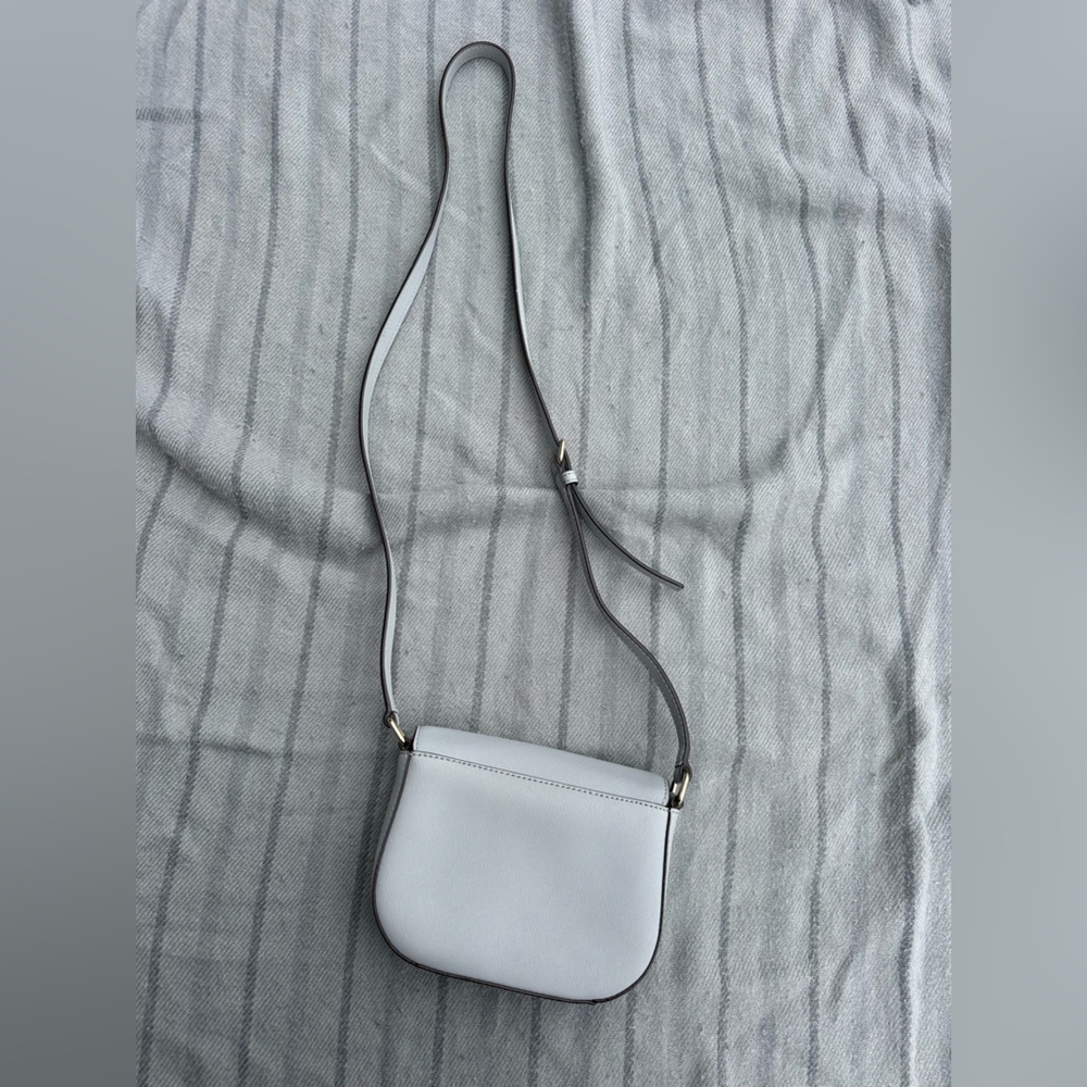 Kate Spade $150 Laurel Way Carsen Small Crossbody Bag - Picture 8 of 17
